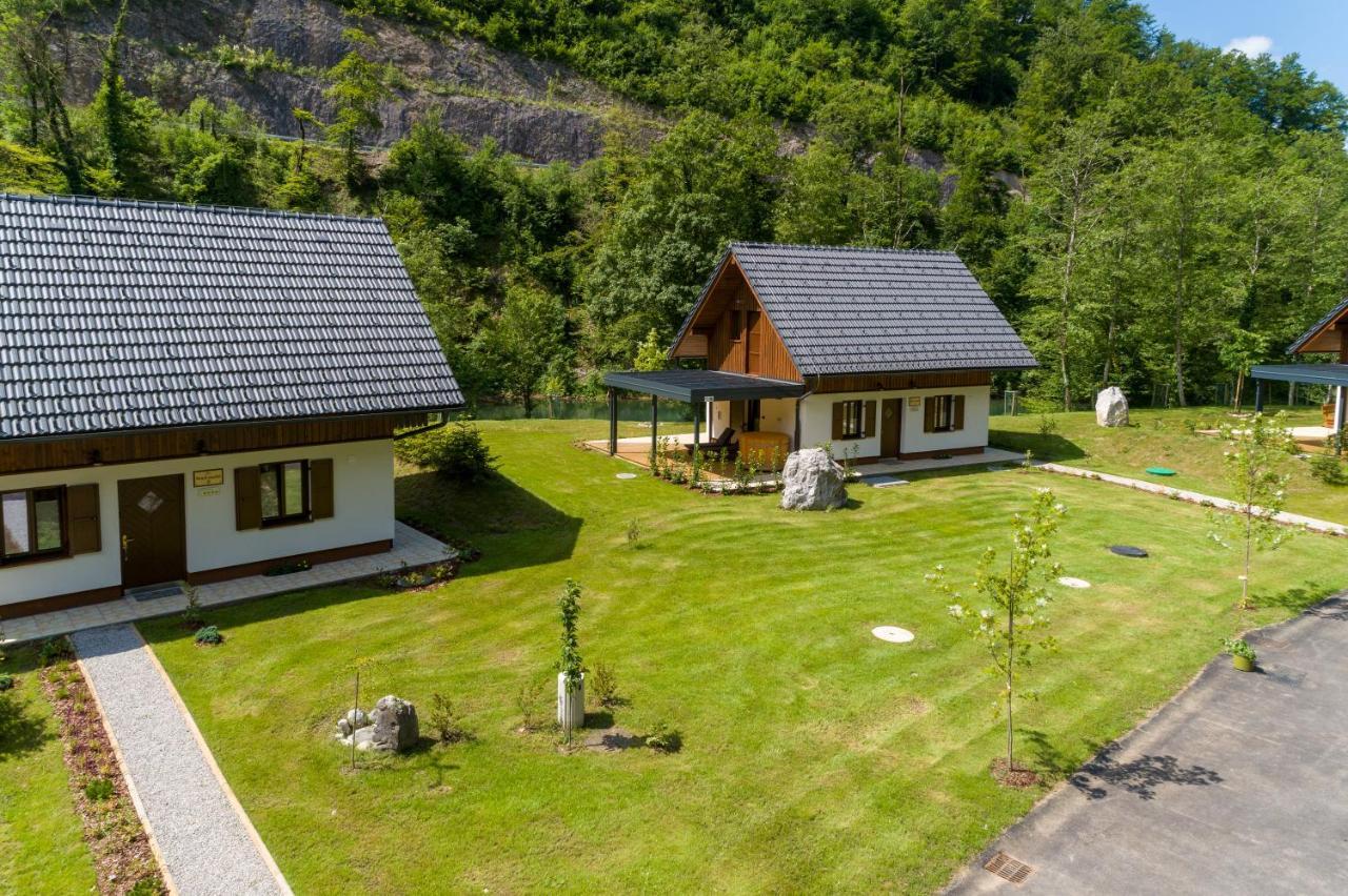 Resort Stari Malni, Osilnica - Vacation Houses Stari Malni Экстерьер фото
