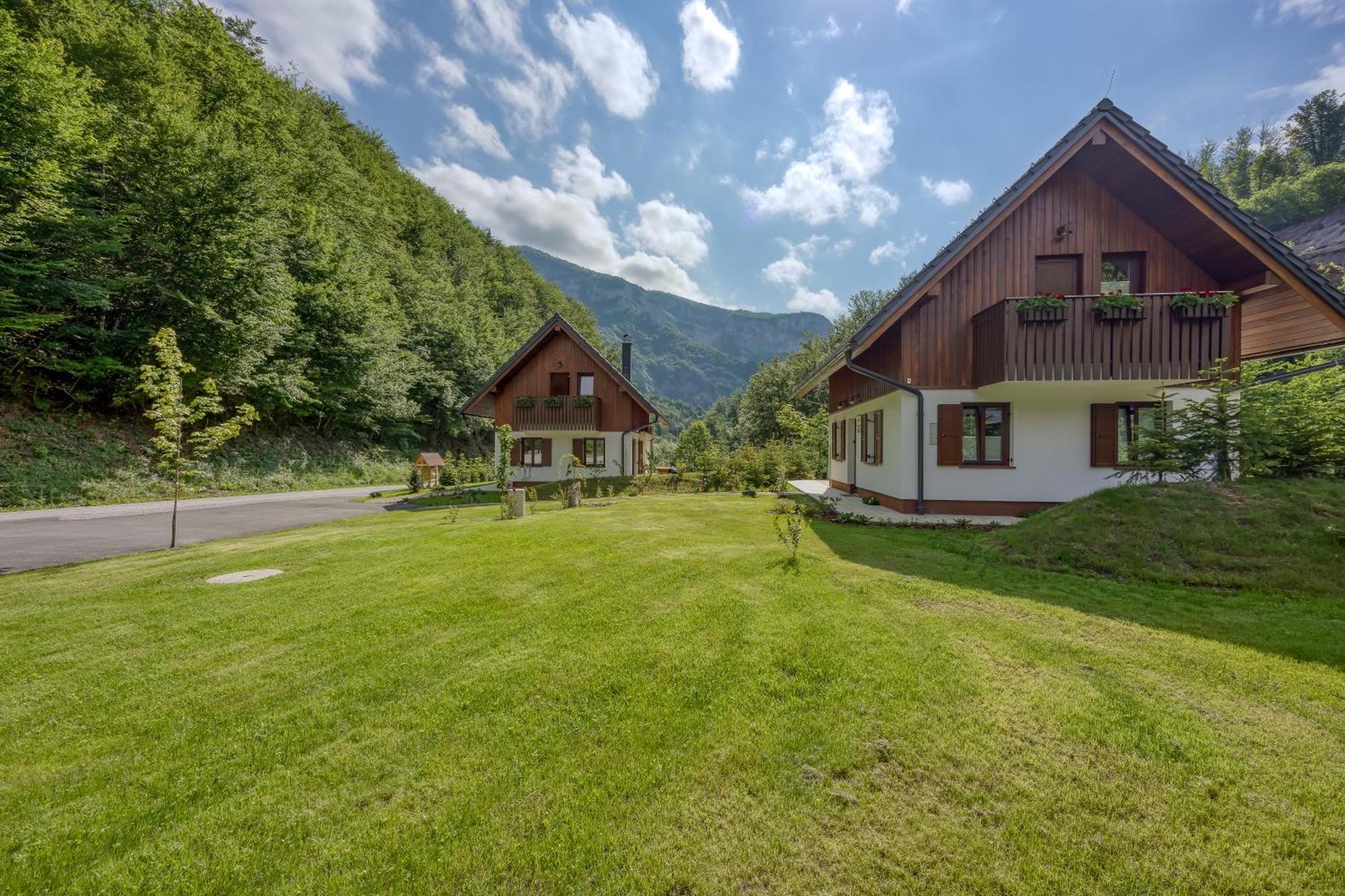 Resort Stari Malni, Osilnica - Vacation Houses Stari Malni Номер фото